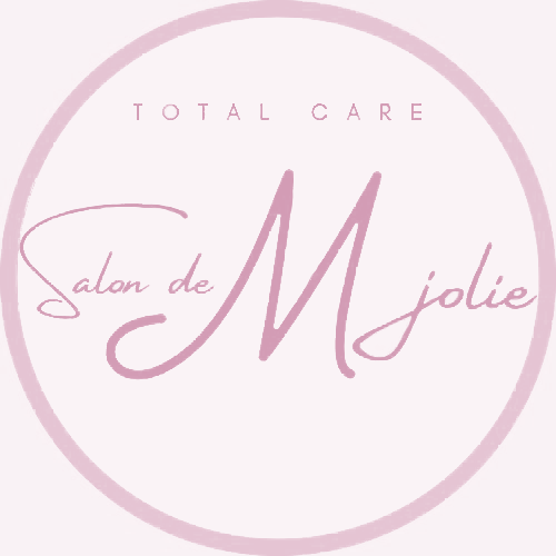 金沢市の当エステサロンは、かぼちゃピールやララピール、レモンボトルを使用した施術を提供中。